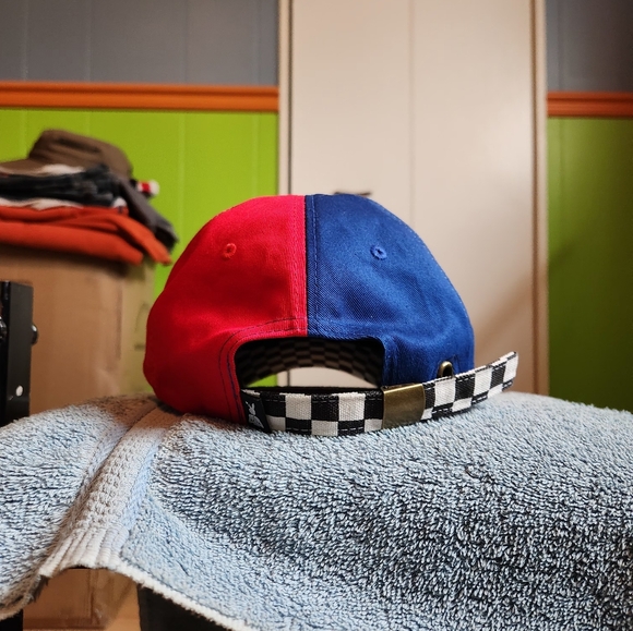 Praying Rabbit hat - Picture 2 of 2